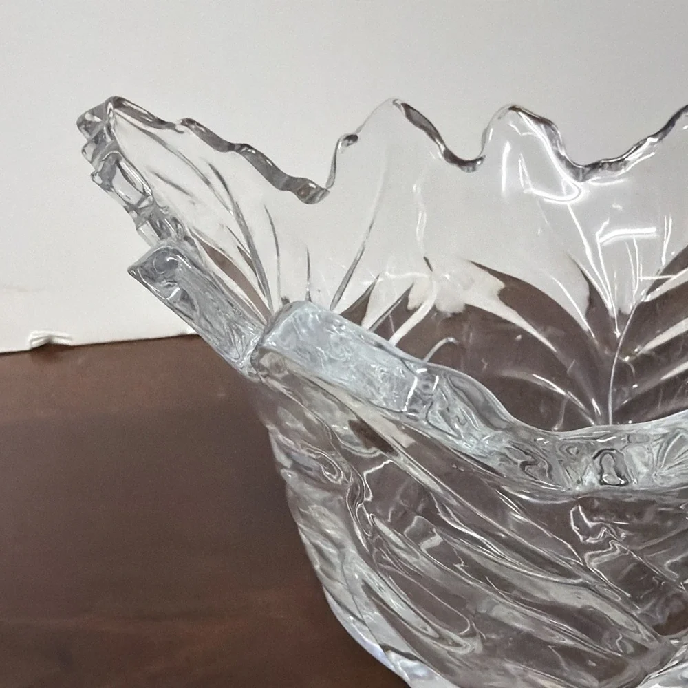 Telefloral Vase Clear Glass Leaf Design and Edging‎ Leaded Crystal Vintage